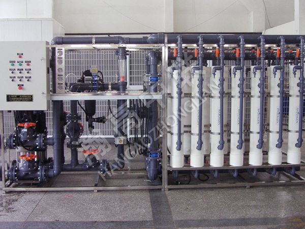 超濾（lǜ）設備